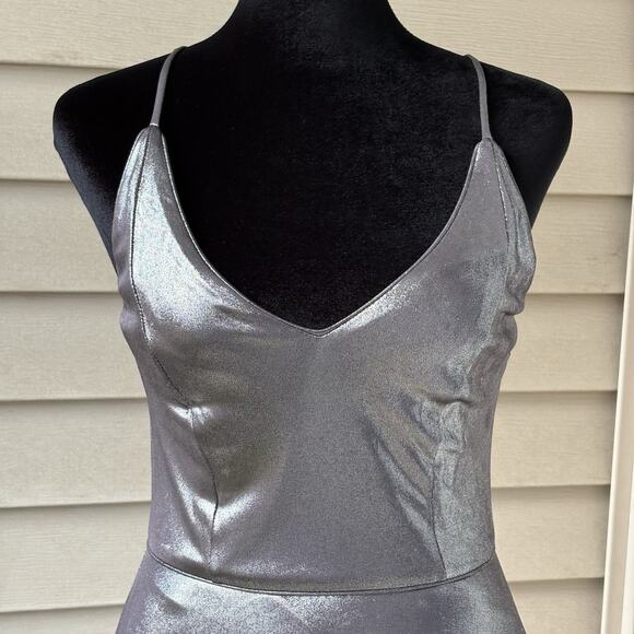 HALSTON HERITAGE Gown Women's Size 0 Gun Metal Shimmer Midi Strappy Sleeveless - Picture 3 of 10